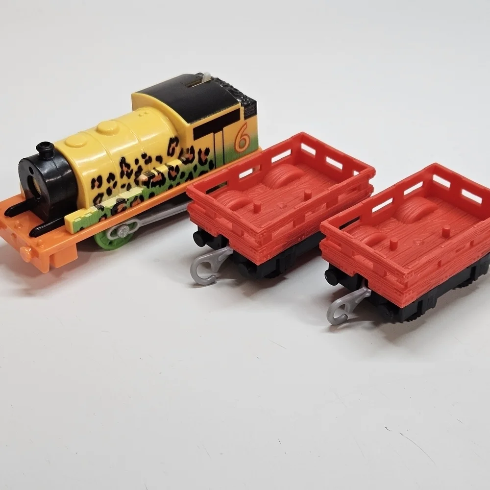 Thomas the Tank Friends Animal Party Percy Train Trackmaster Motorized TESTED